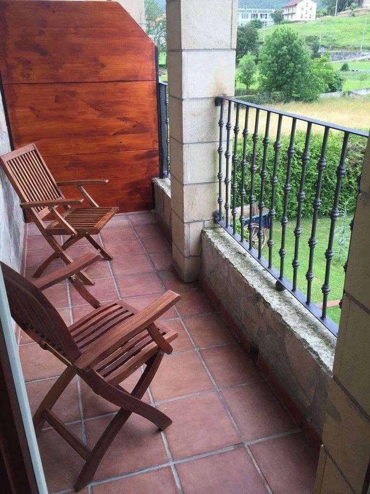 Hosteria La Moraleja Solares Buitenkant foto