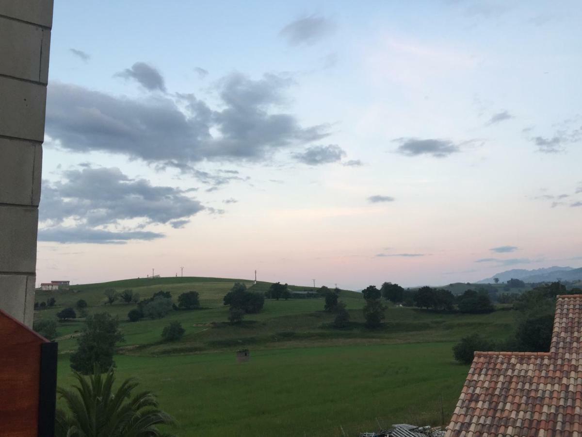 Hosteria La Moraleja Solares Buitenkant foto